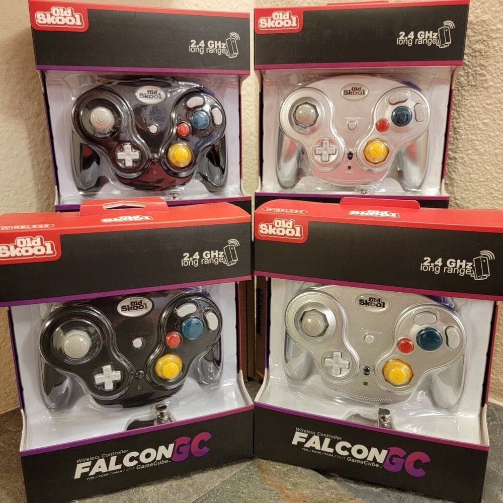4 Falcon Wireless Gamecube Controllers Bundle (NEW) 2.4 GHz, Nintendo - Wavebird